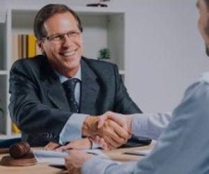 Pravna pomoć. Strukovno udruženje policije, Dr Rudolf Arčibald Rajs, Novi Sad